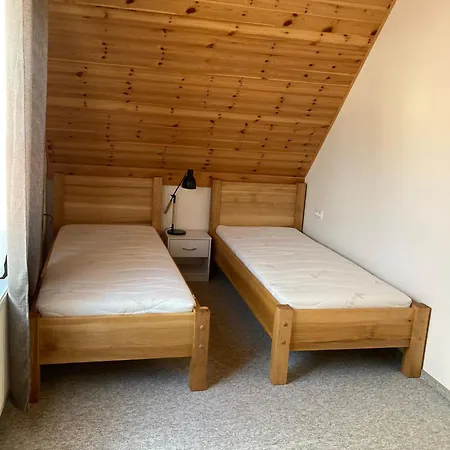 Cucoriedka Dovolenkovy Dom Holiday home Hladovka