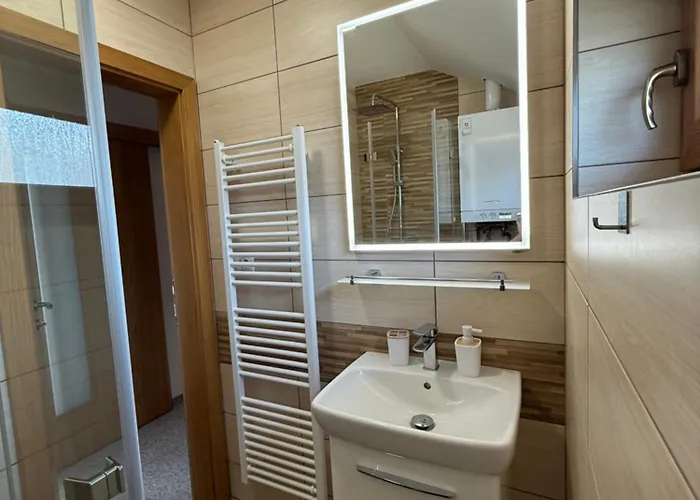 Cucoriedka Dovolenkovy Dom Holiday home Hladovka